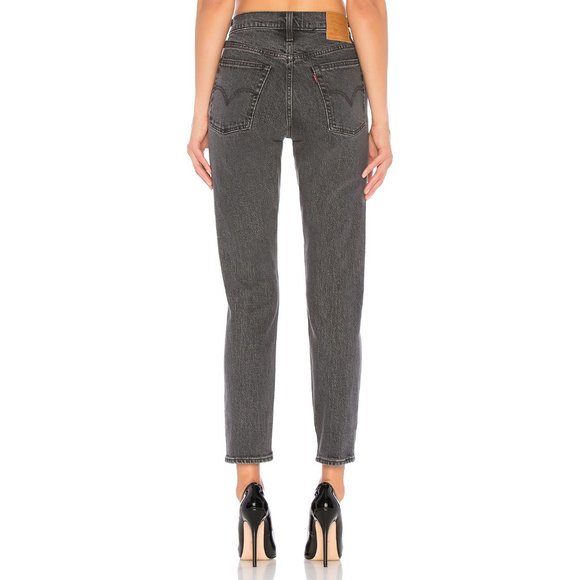 Wedgie Fit Jeans in Bite My Dust 25 - Picture 4 of 7